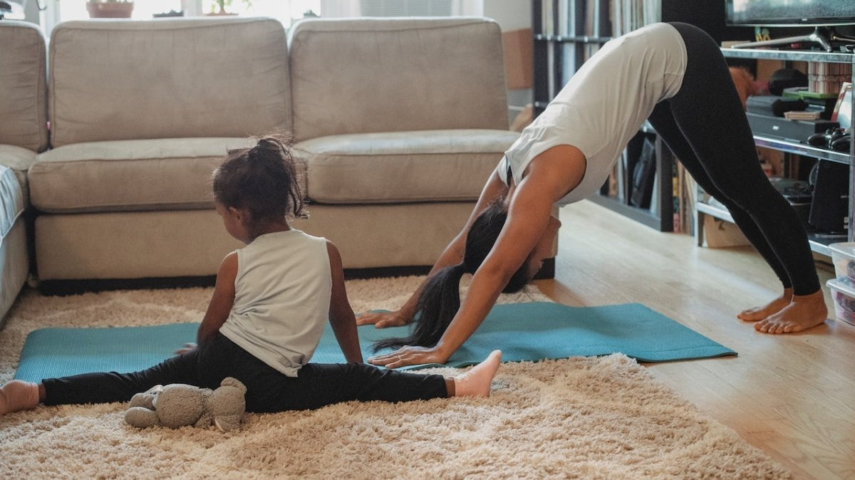 Yoga Pants vs. Leggings: What's the Difference? - Stelle