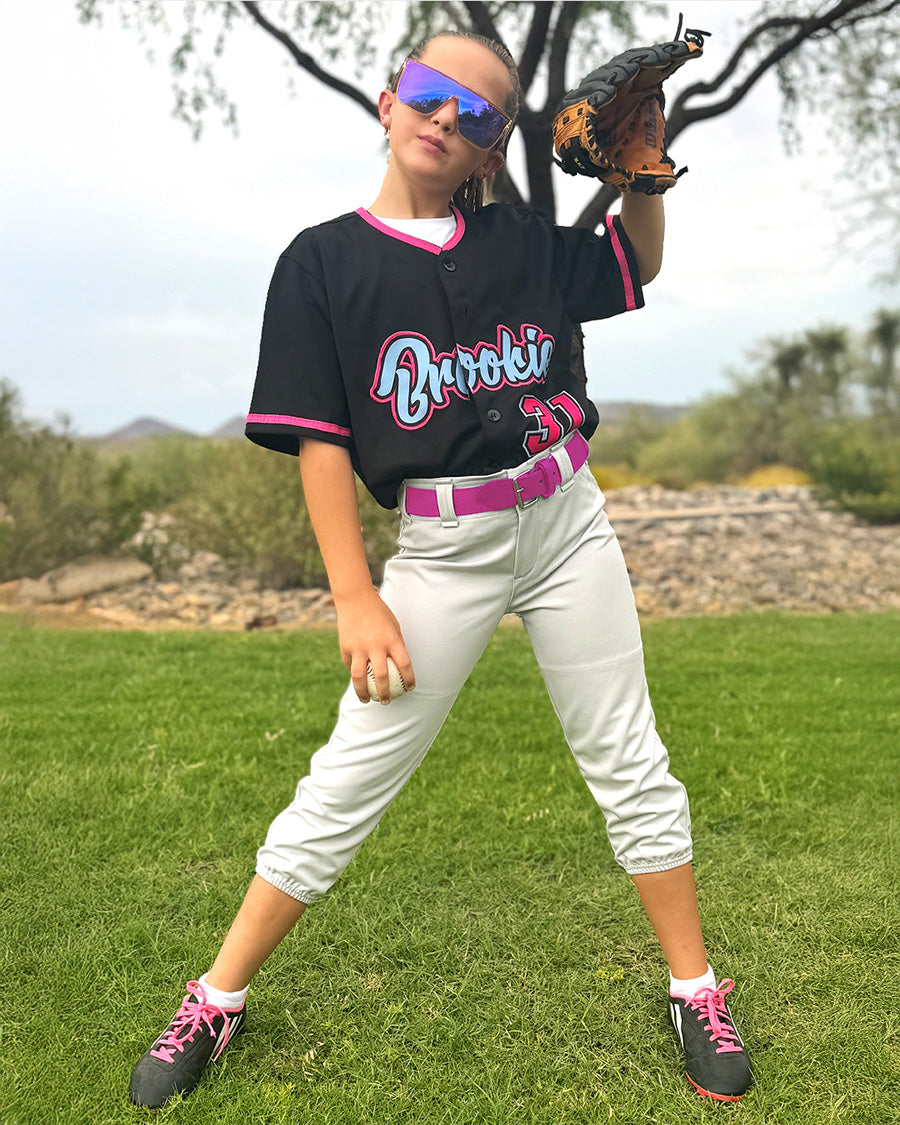 Hot Pink Youth Elastic Baseball/Softball Belt - View 2