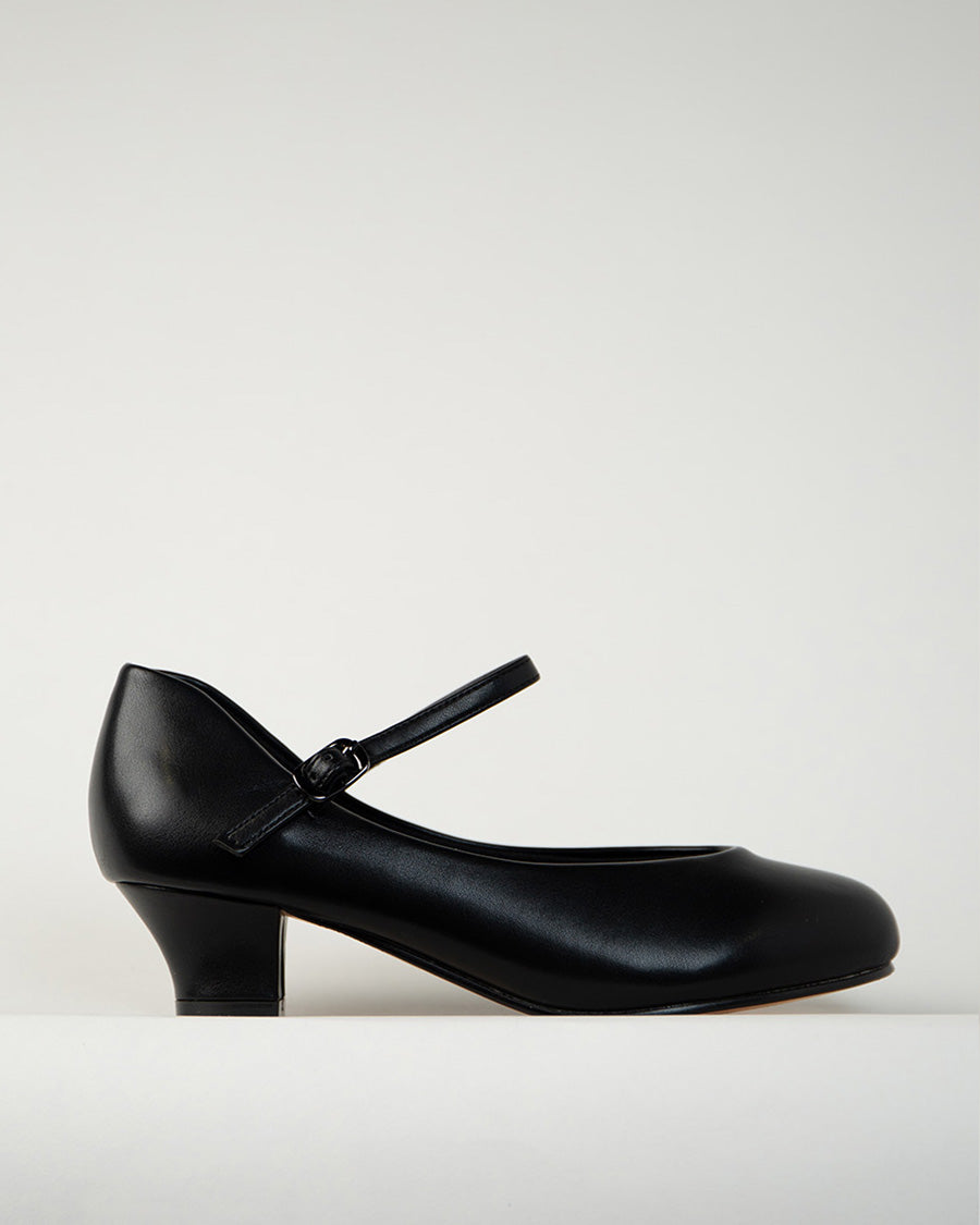Black 1.5" Character Dance Shoes