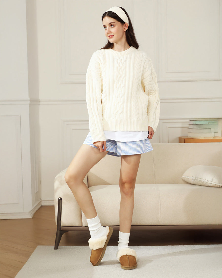 Chestnut Classic Fuzzy Slippers