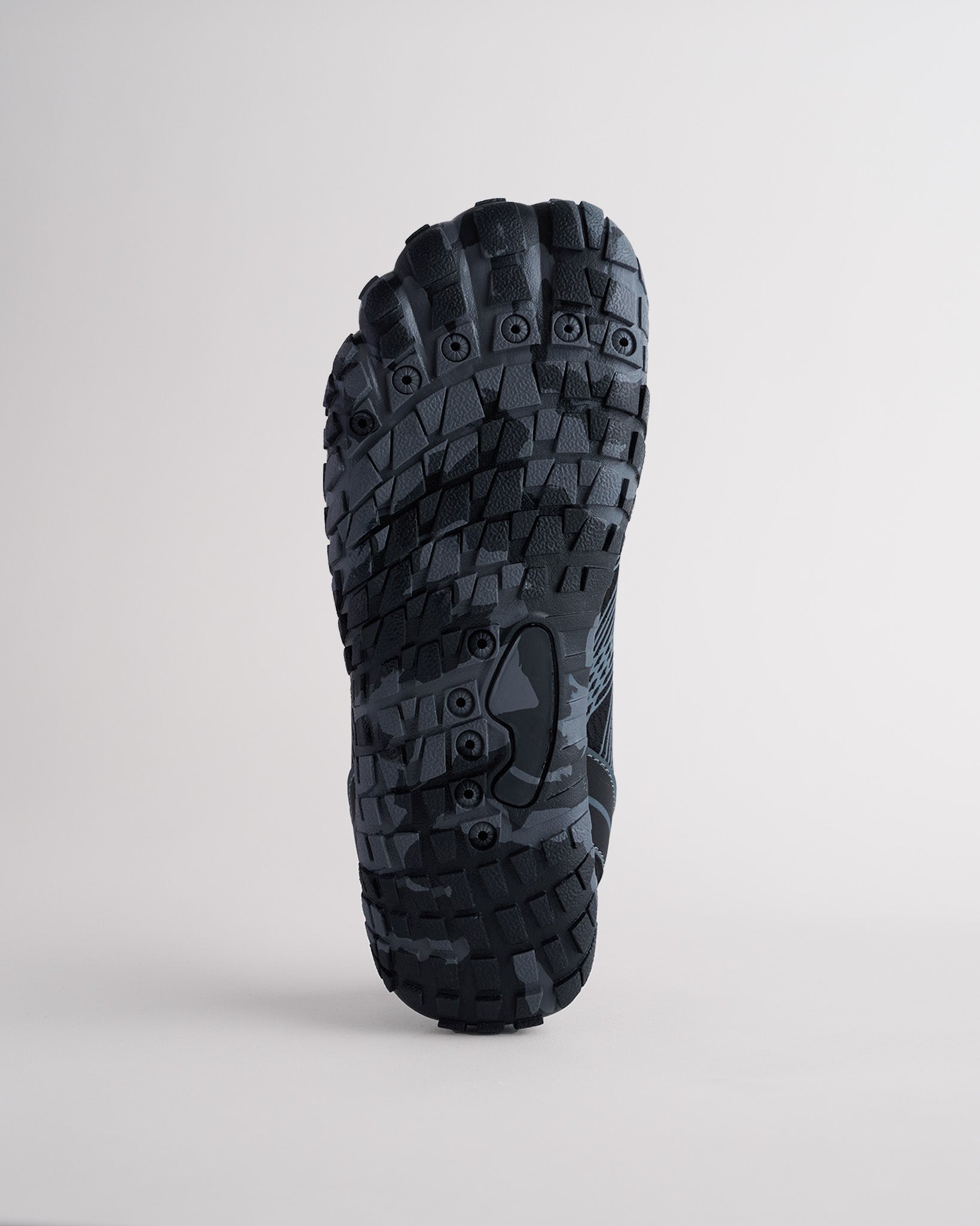 Adult StelleMesh Free-Toe Lace Water Shoes in Black