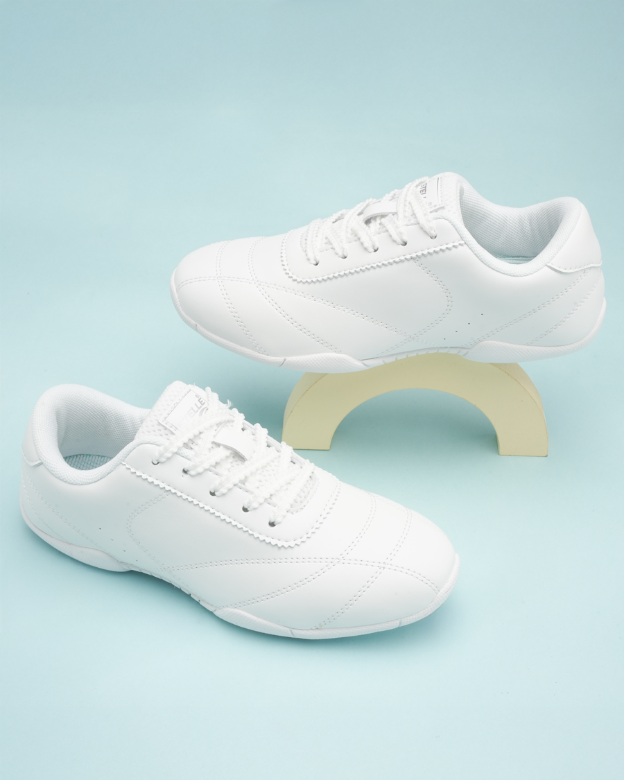 Women’s Cheer Shoes in White