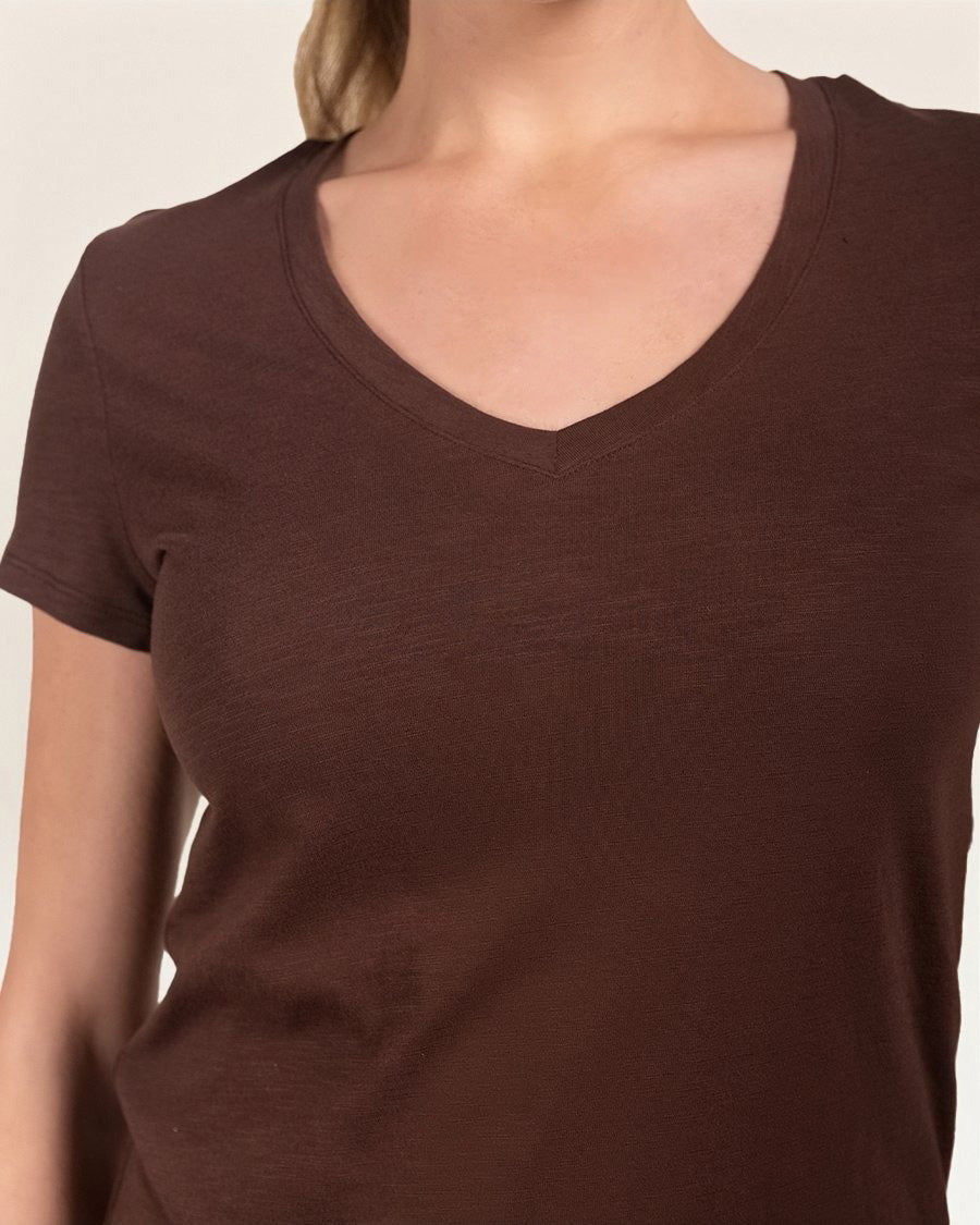 Women's Short Sleeve Slub V-Neck T-Shirt in Cocoa