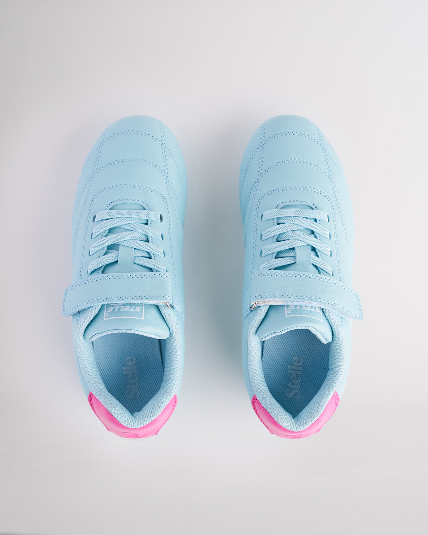 Kids Unisex Field Soccer Cleats in Aqua