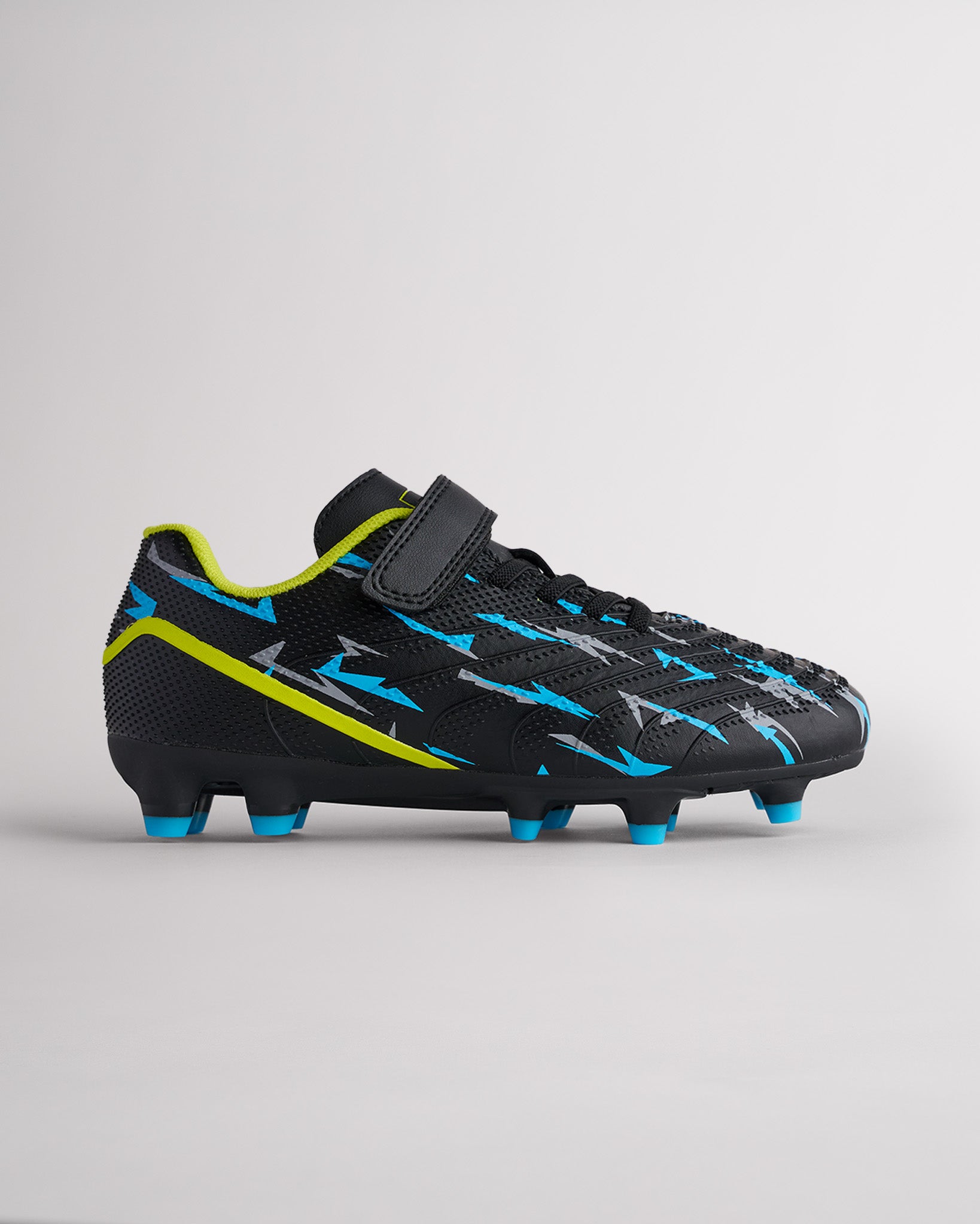Gotta Bolt Kids Soccer Cleats in Black Voltage