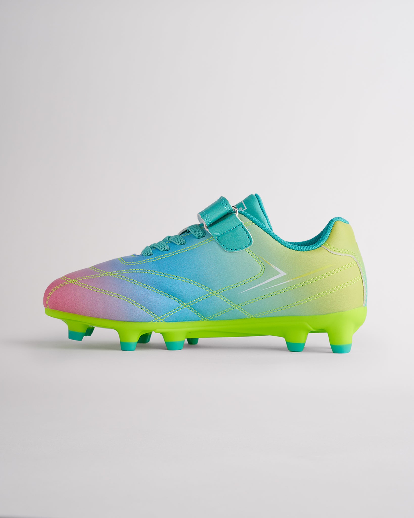 Kids Unisex Field Soccer Cleats in Prism Pop