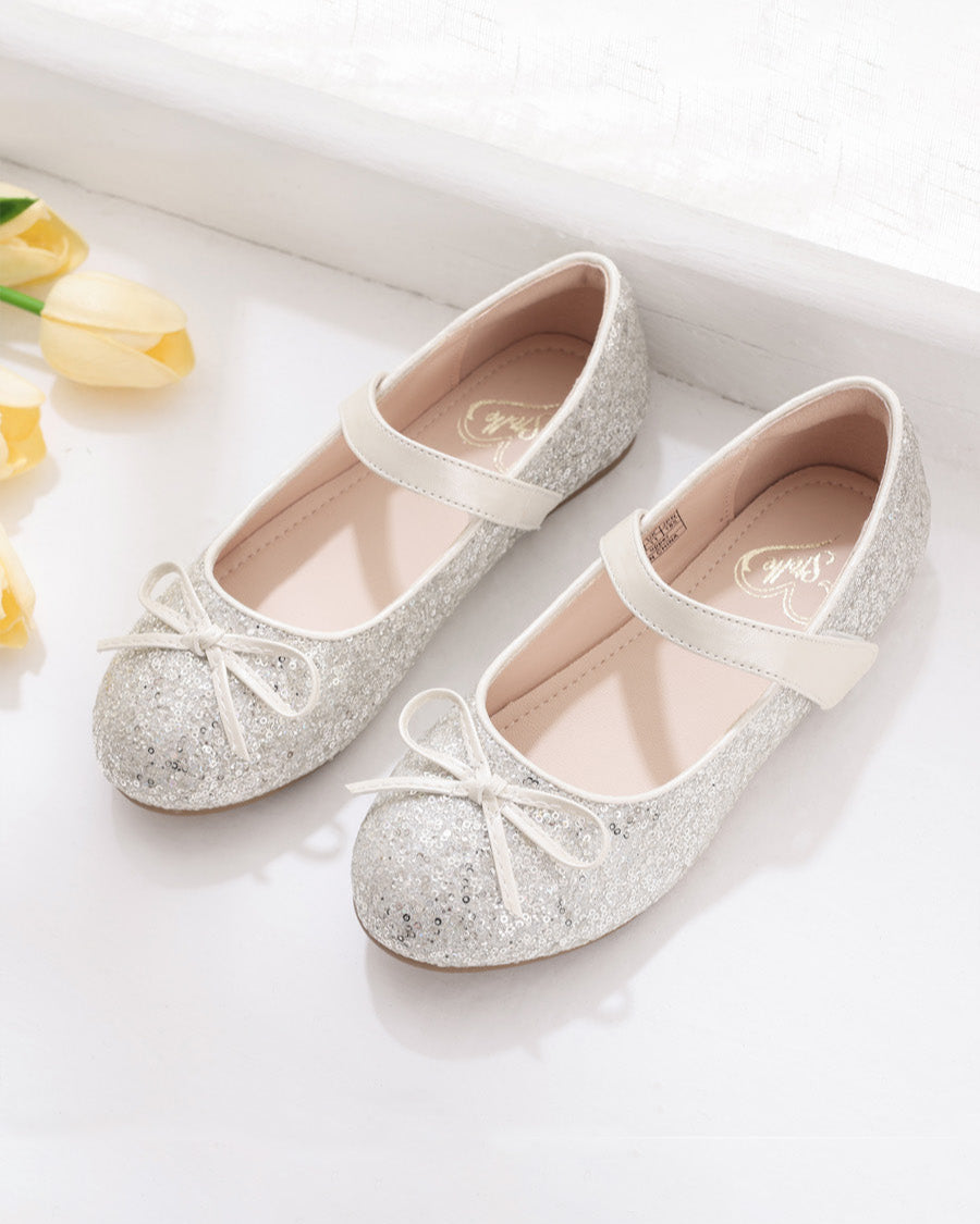 Silver Girls Classic Mary Jane Shoes