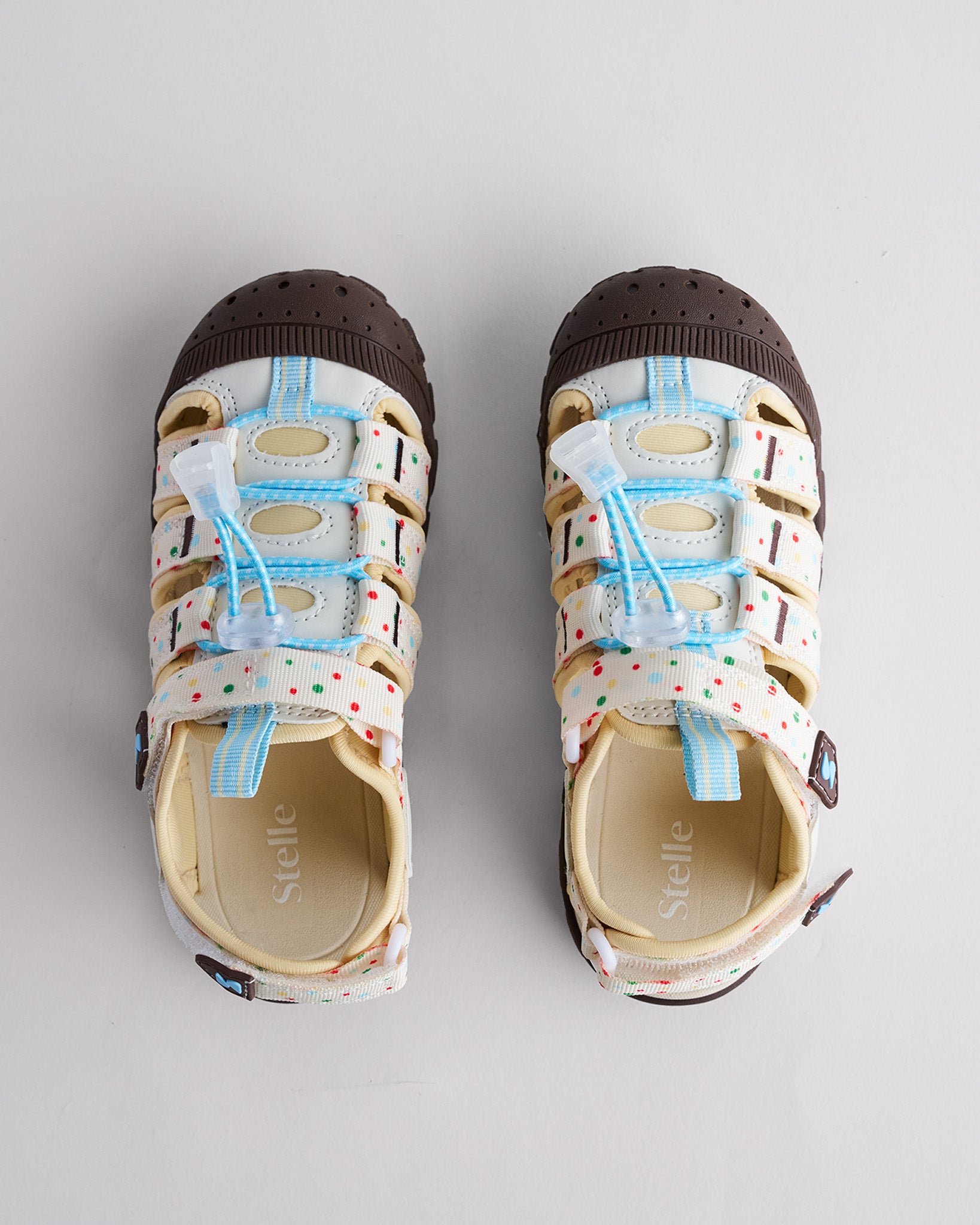 Kids Closed Toe Sport Sandals in Confetti Cake