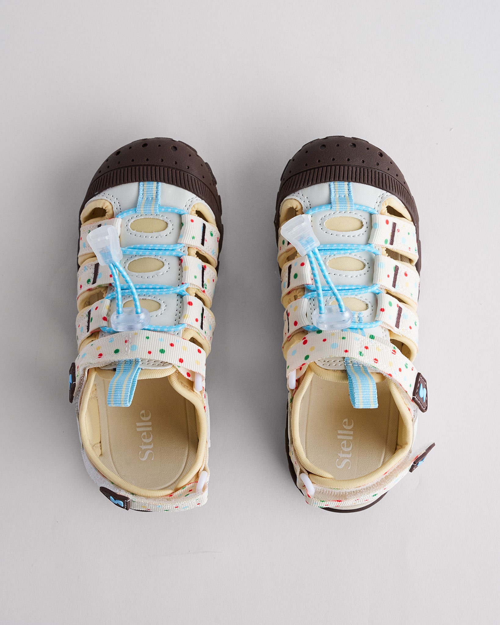 Kids Closed Toe Sport Sandals in Confetti Cake
