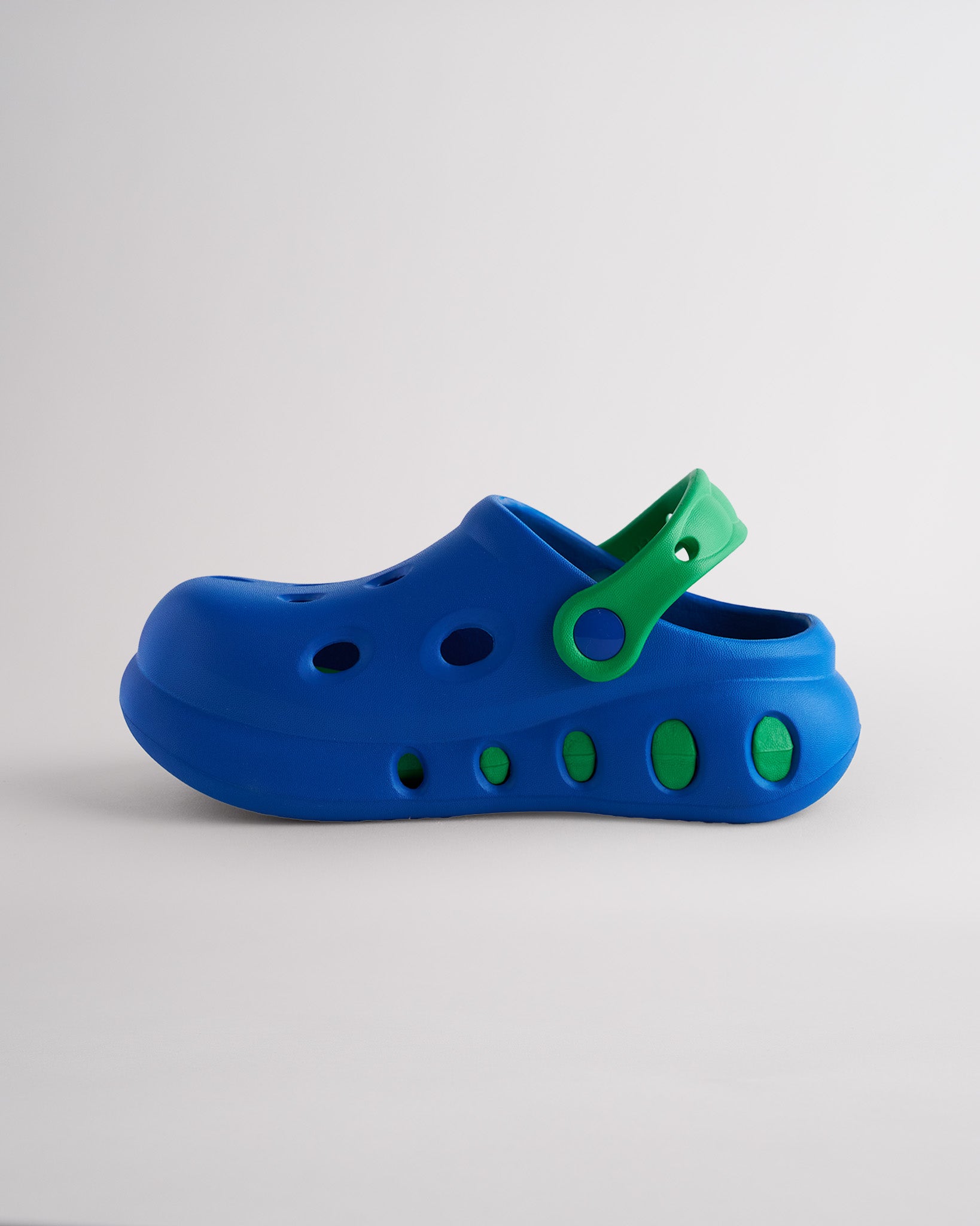 Kids Play Day Clogs in Blue