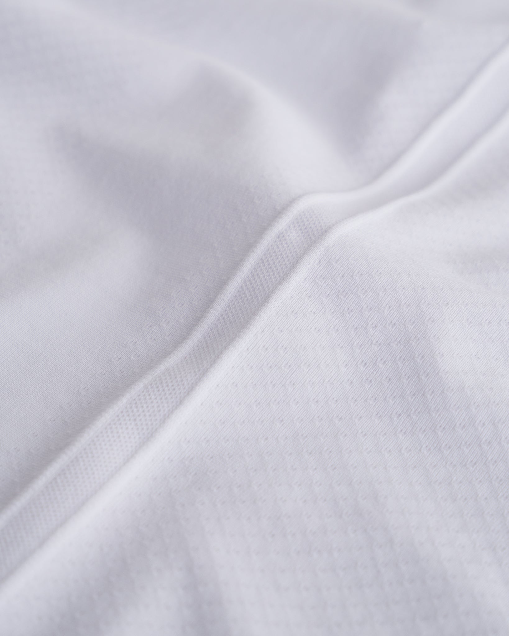 Women’s Short-Sleeve Seamless Top in White