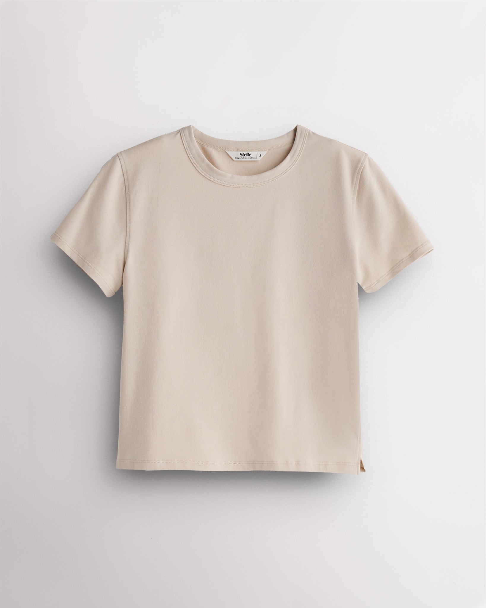Women’s Short Sleeve Basic T-Shirt in Creme