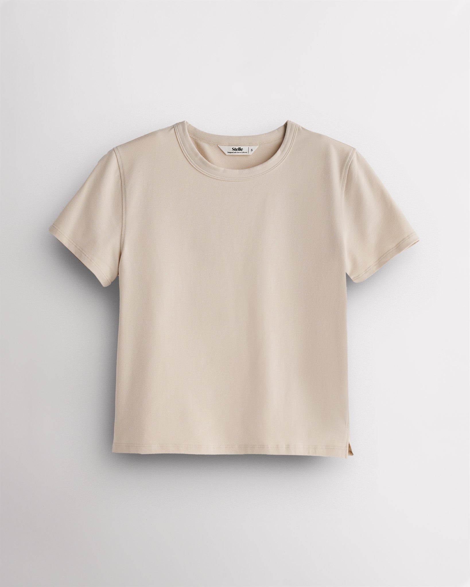 Women’s Short Sleeve Basic T-Shirt in Creme
