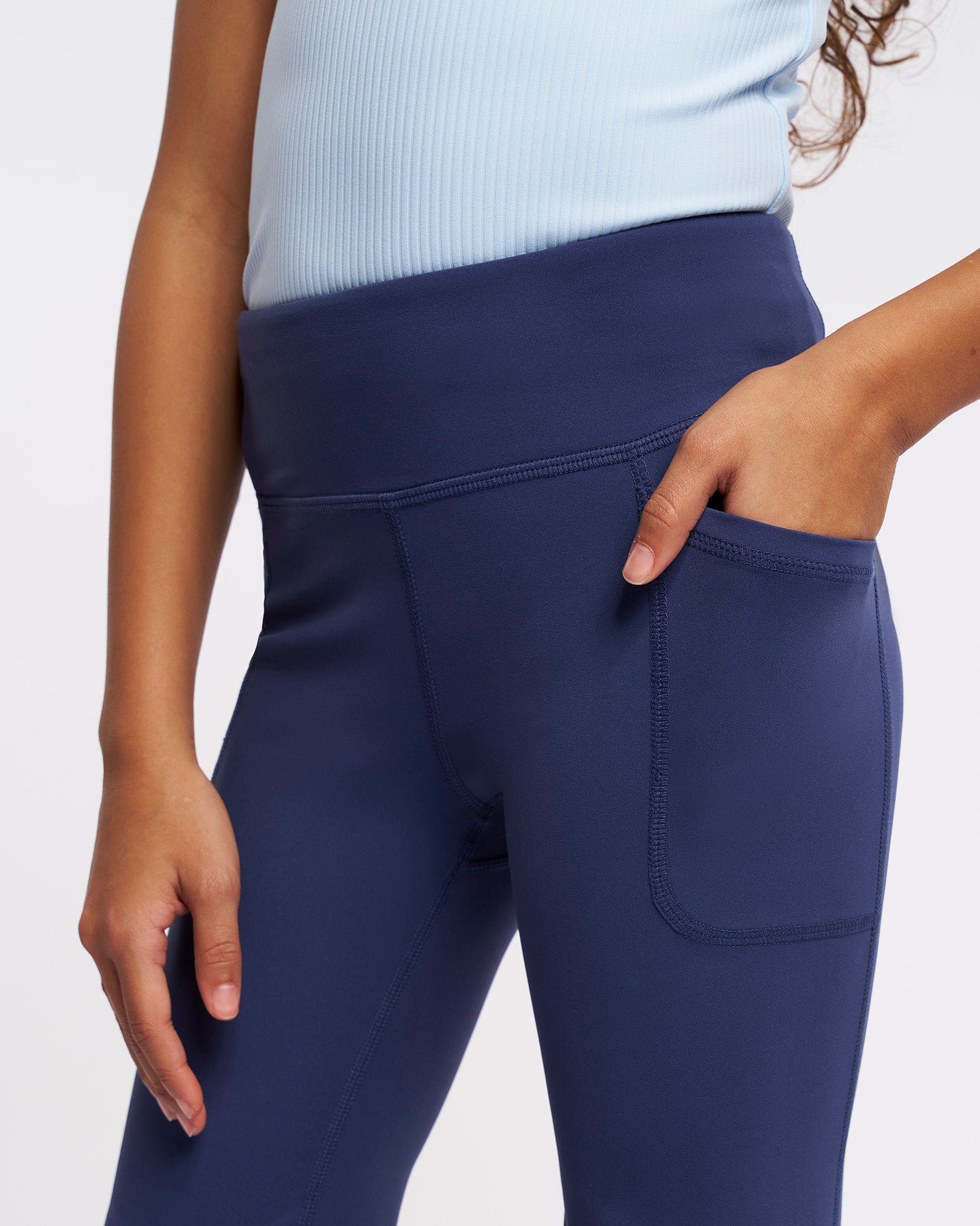 Stretch It Out Kids Ultra Flare Leggings in Navy