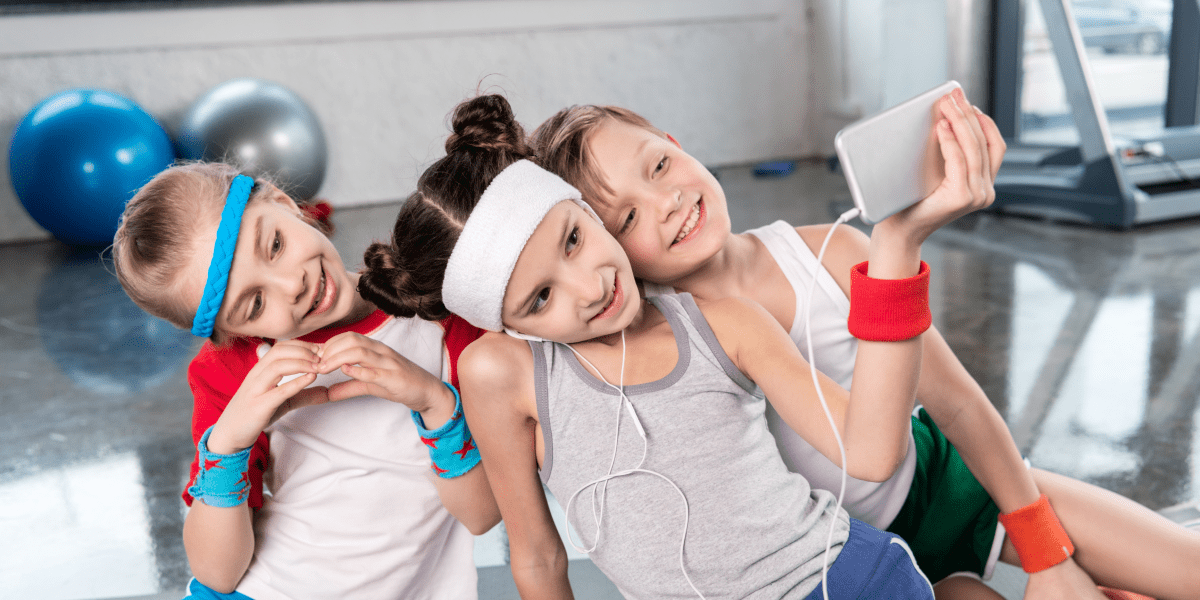 Master Black Friday: Tips for Kids' Activewear Deals - Stelle