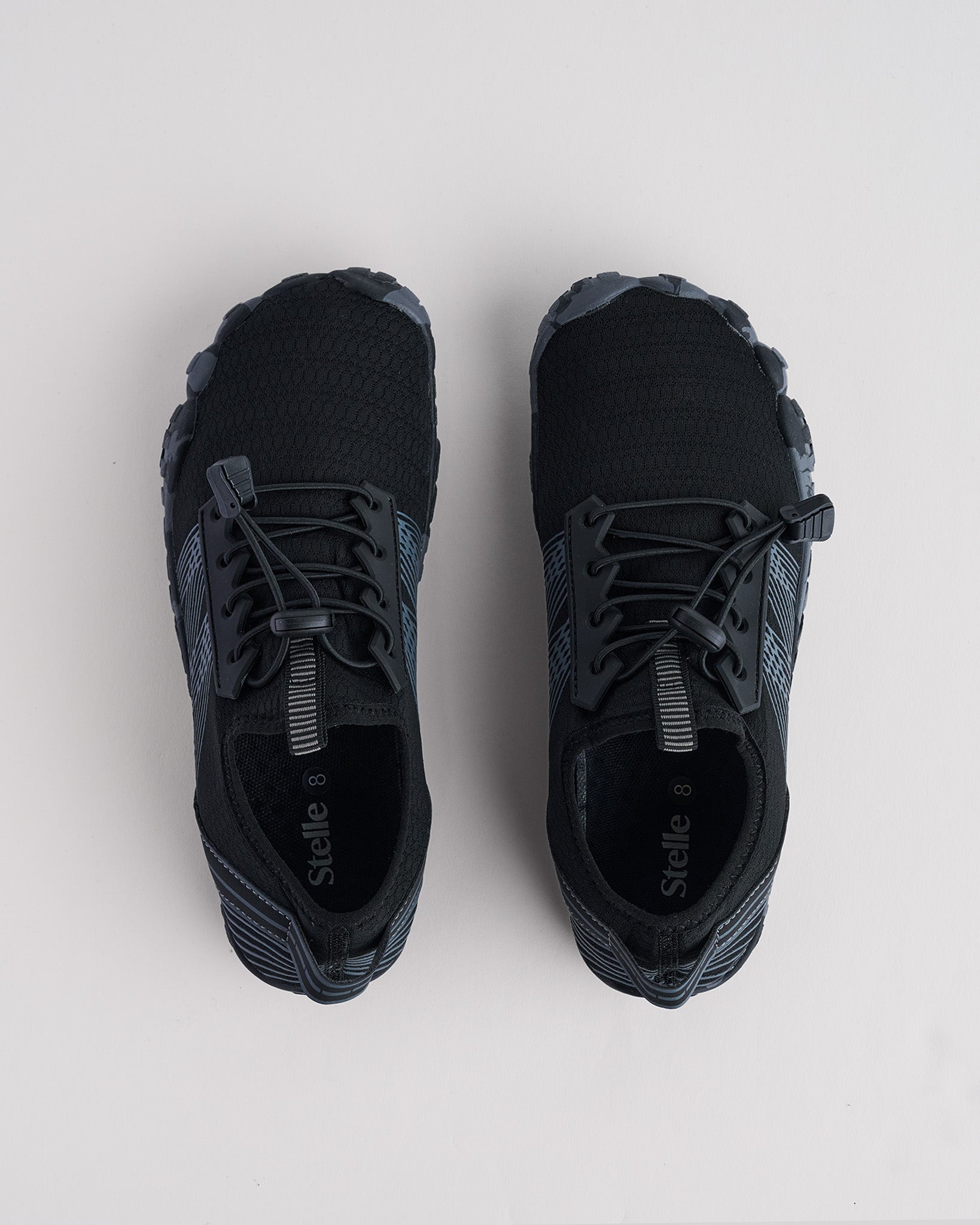 Adult StelleMesh Free-Toe Lace Water Shoes in Black