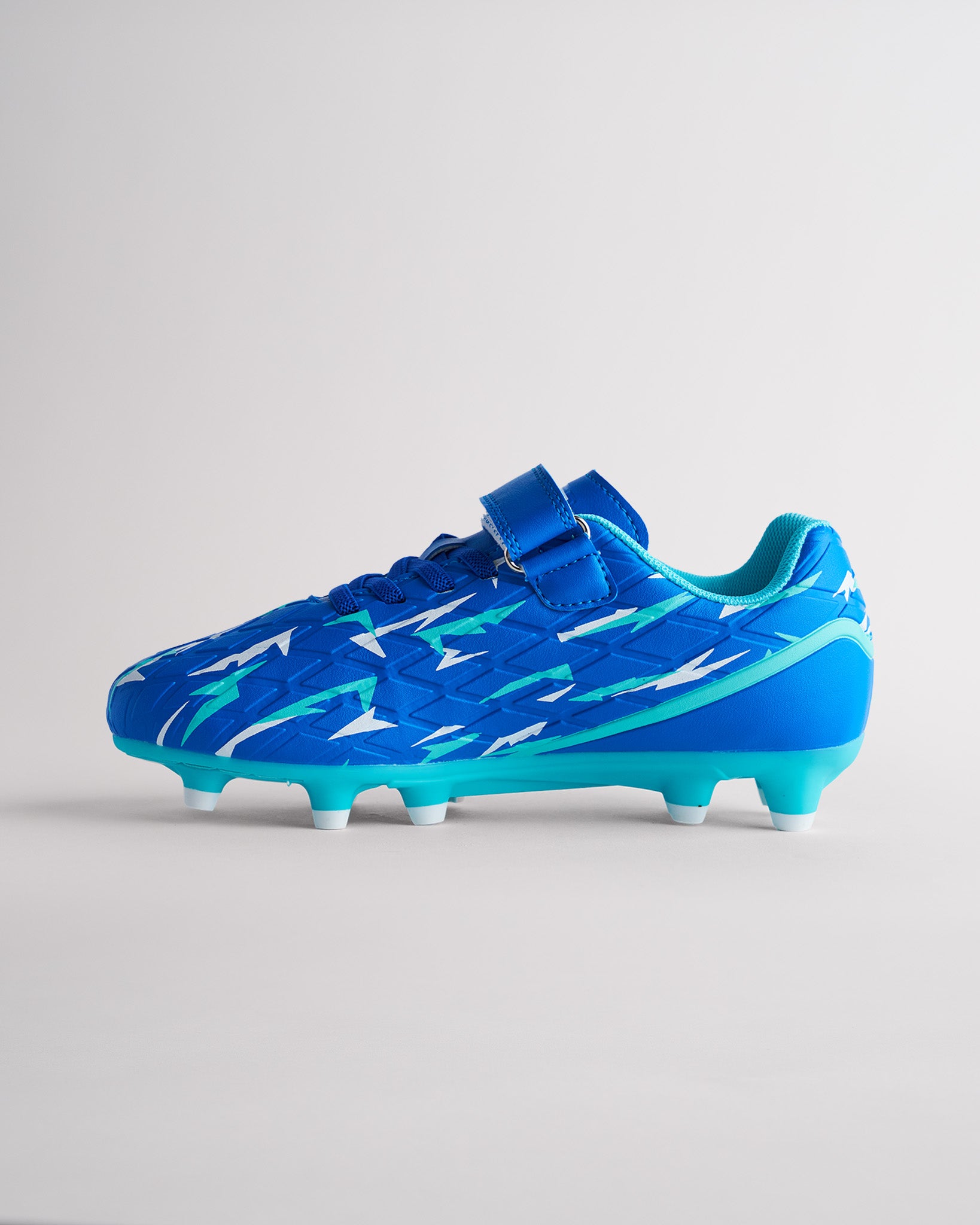 In A Flash Kids Soccer Cleats in Electric Blue
