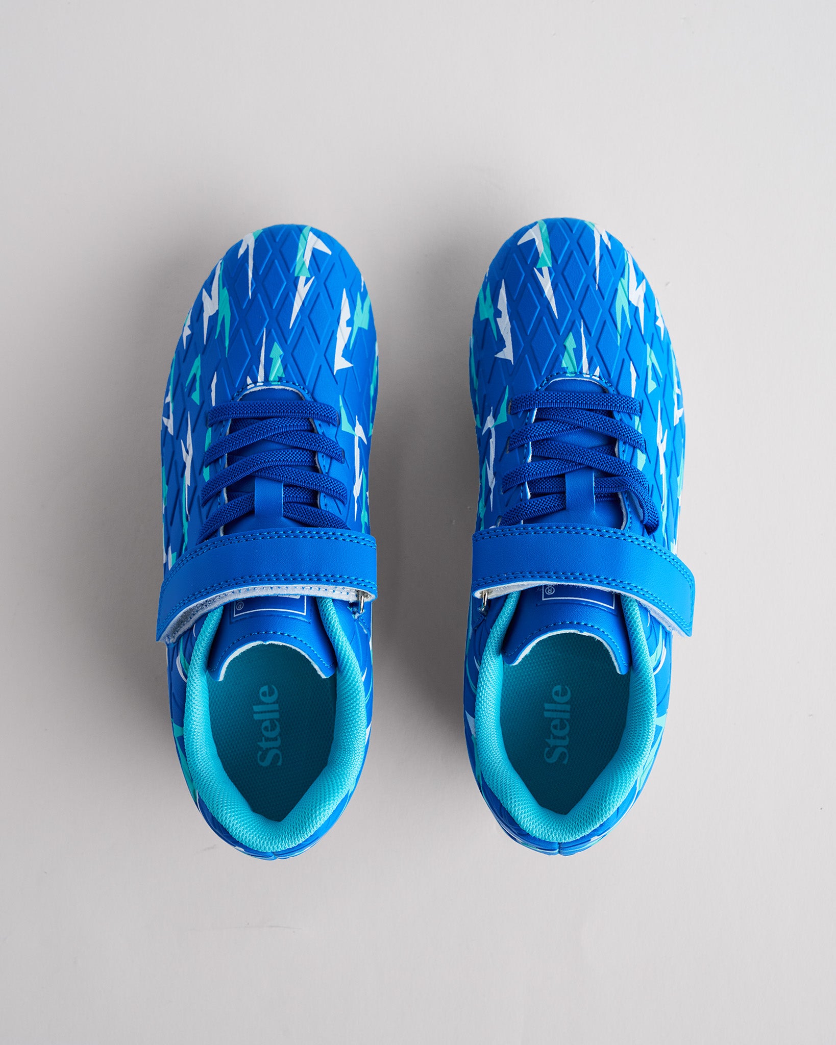 In A Flash Kids Soccer Cleats in Electric Blue