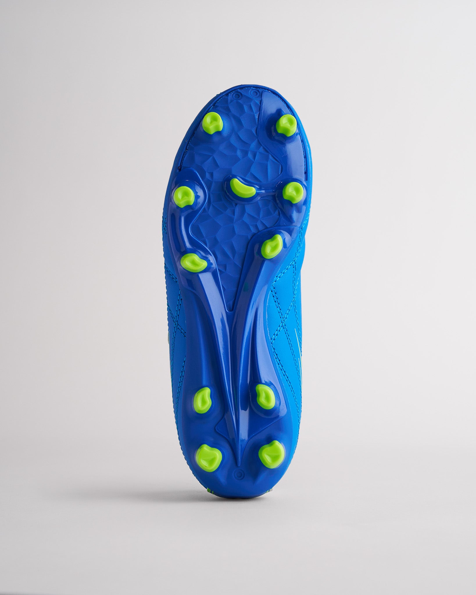 Kids Unisex Field Soccer Cleats in Electric Blue
