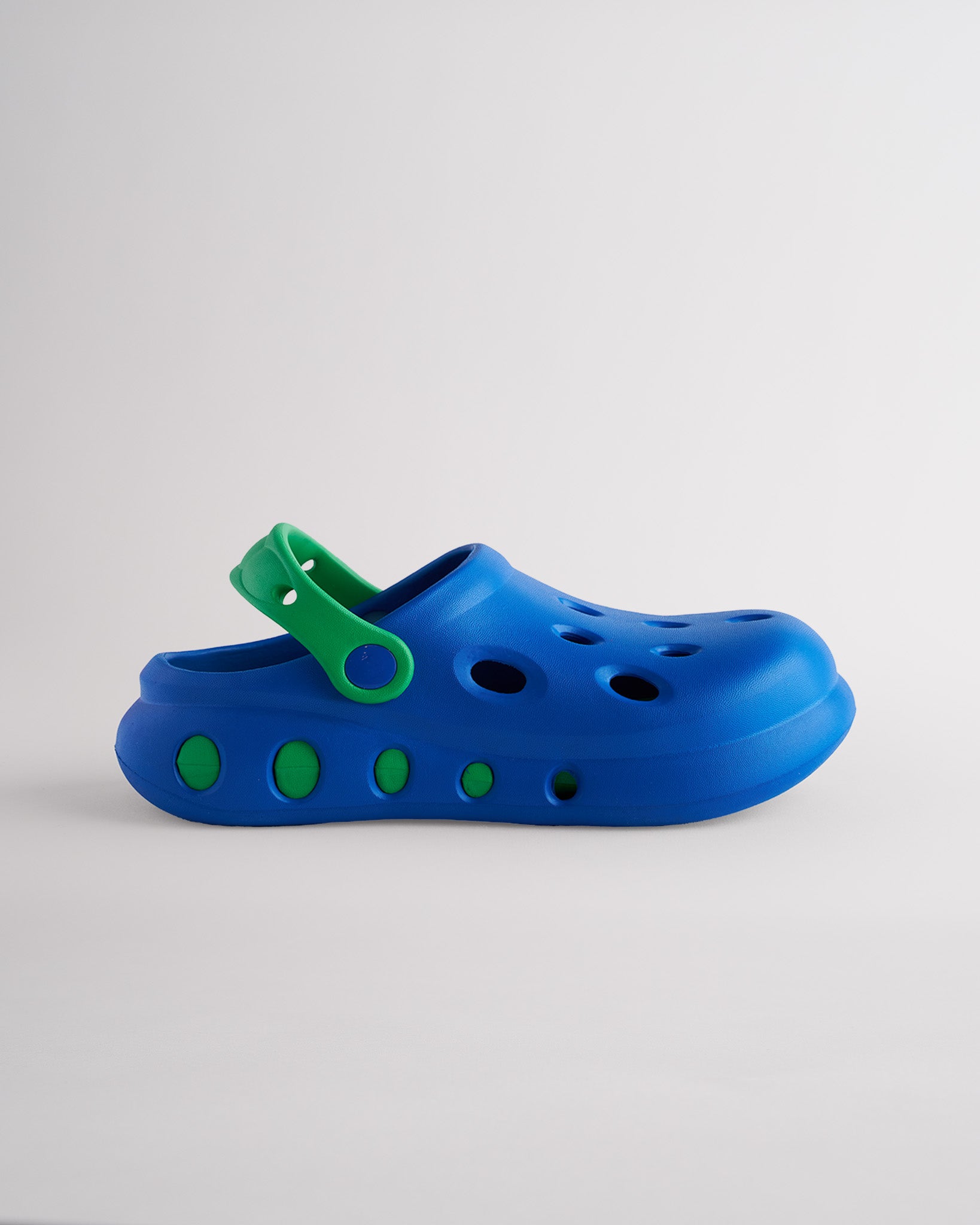 Kids Play Day Clogs in Blue