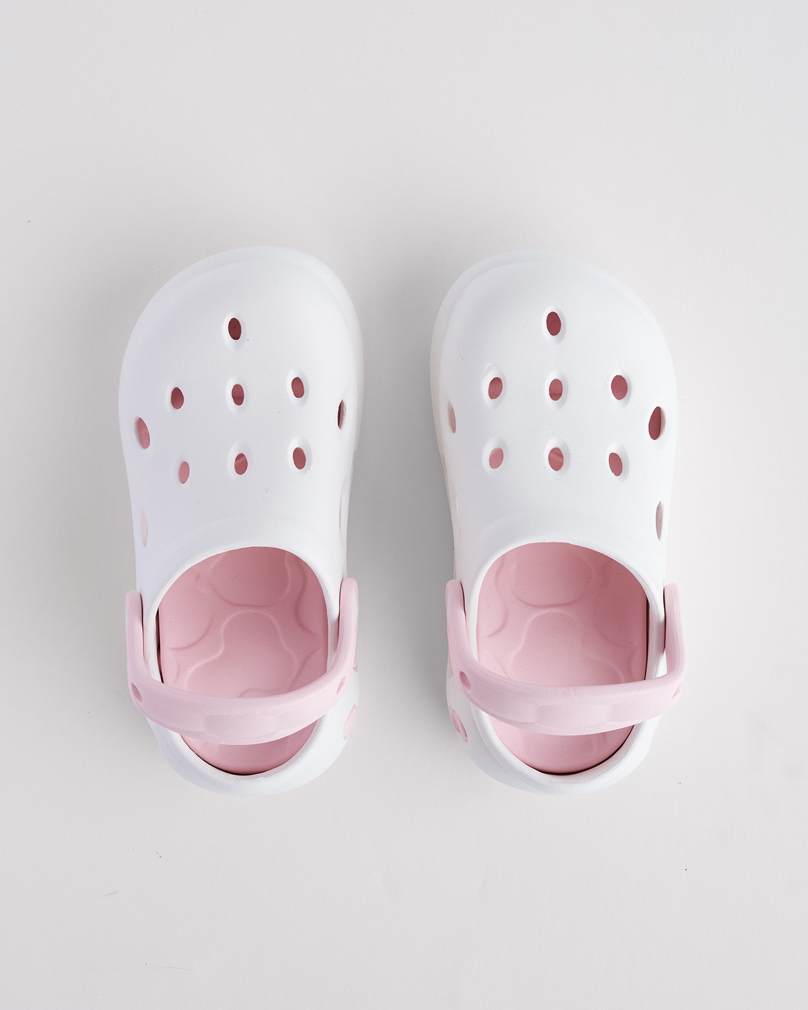Kids Play Day Clogs in Whipped Cream