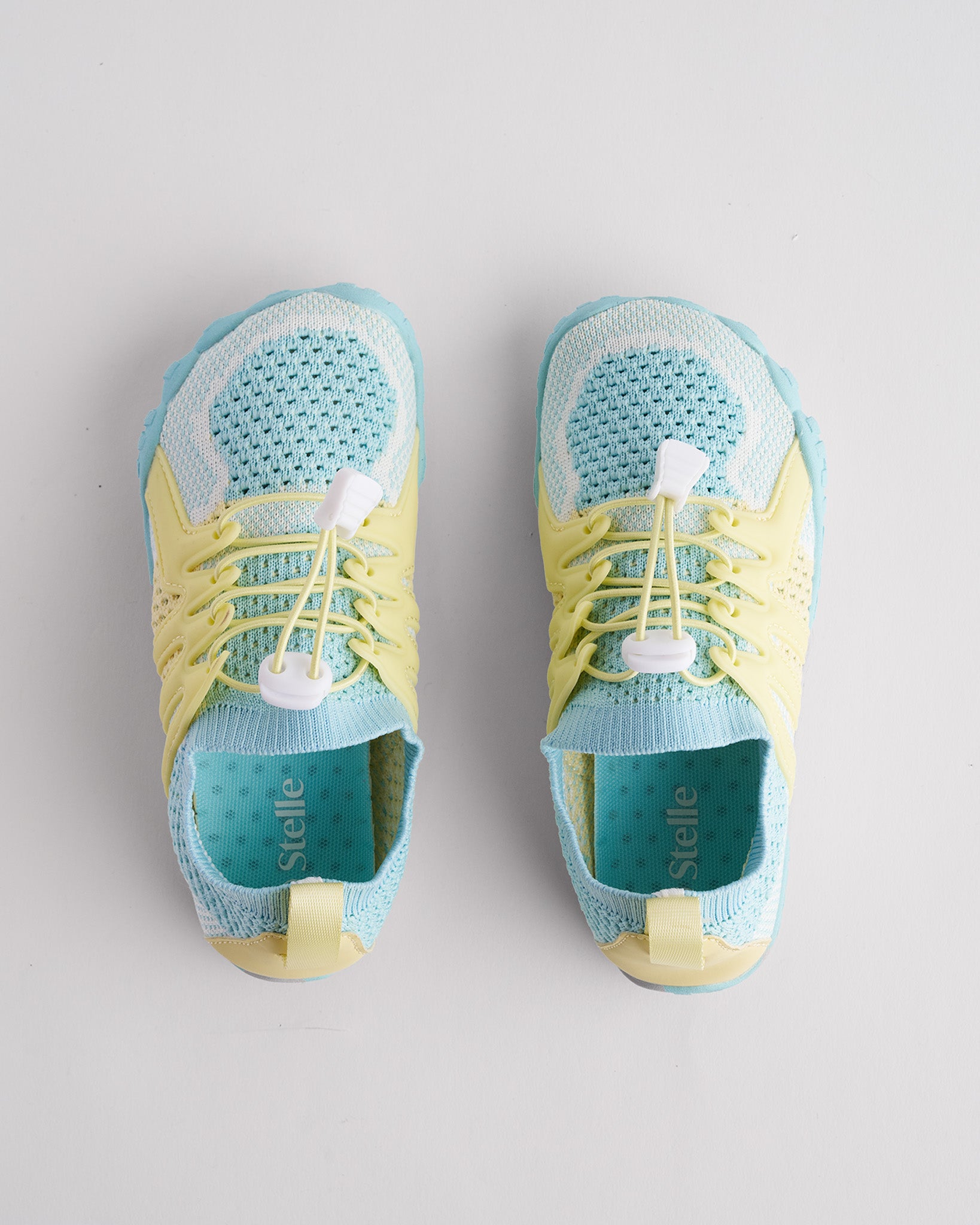 Kids Water Shoes with Adjustable Laces in Seafoam Pop