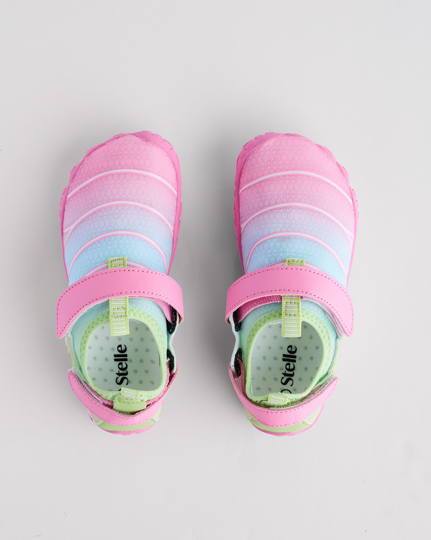 Kids StelleMesh Free Toe Water Shoes with Dual Straps in Grava Dream