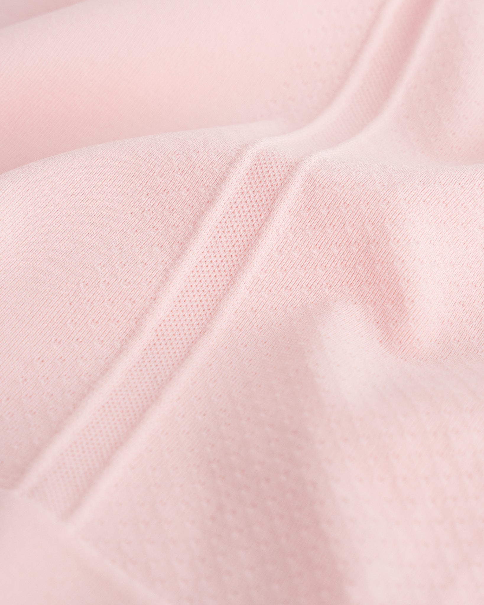 Women’s Short-Sleeve Seamless Top in Strawberry Milk