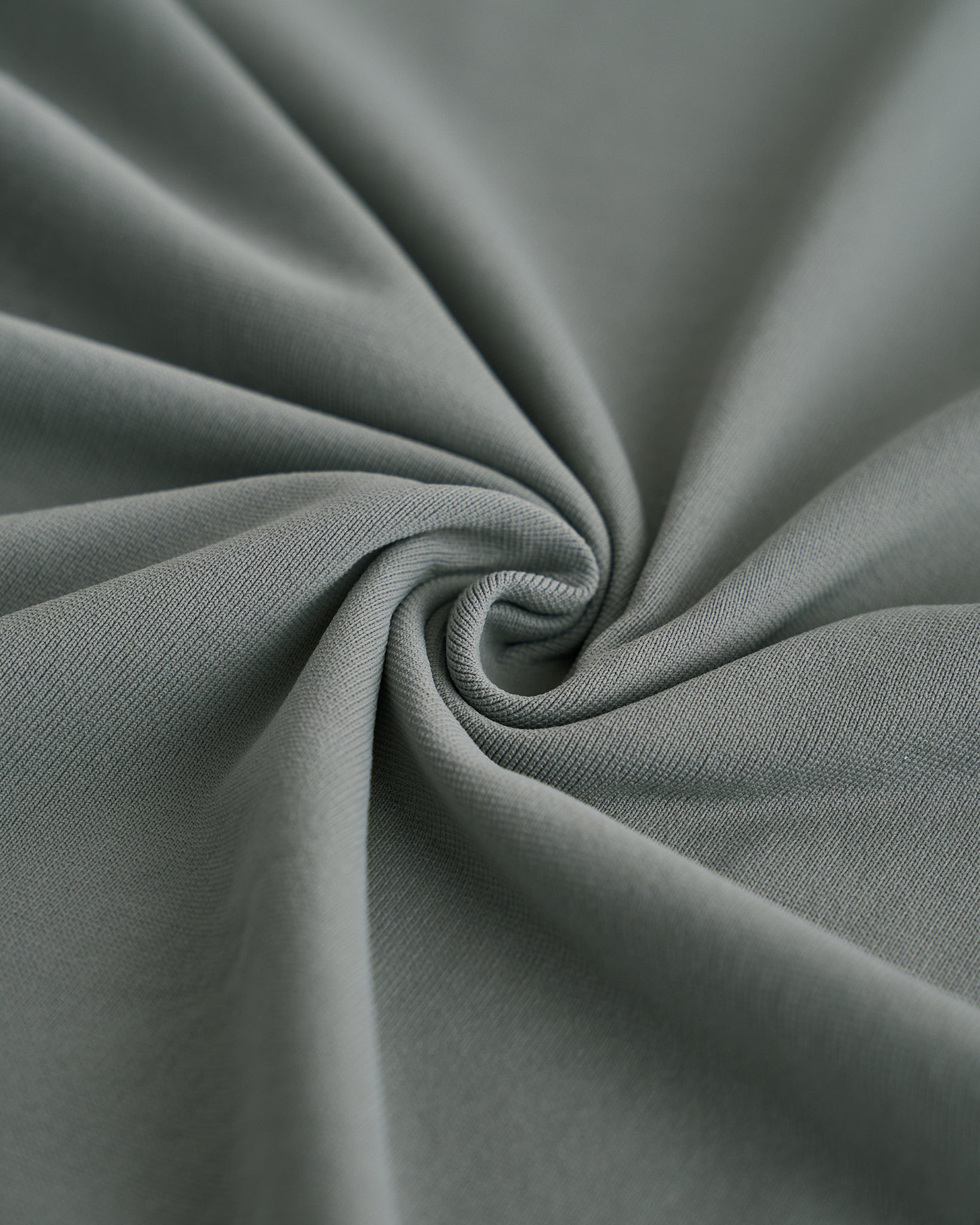 Women’s Short-Sleeve Seamless Top in Sage Green