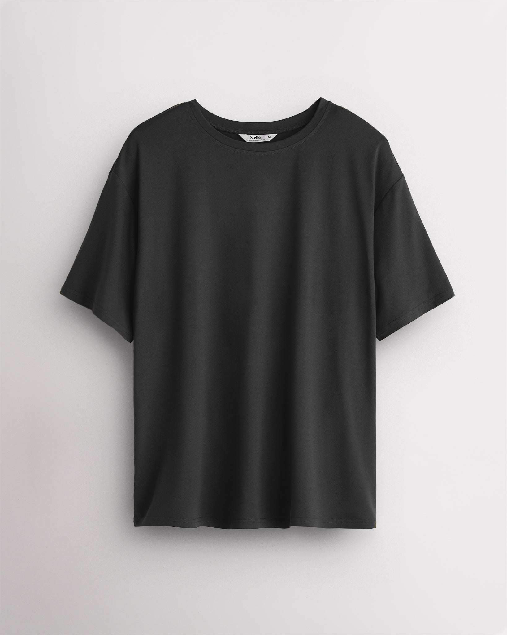 Women’s Relaxed Short Sleeve T-Shirt in Charcoal