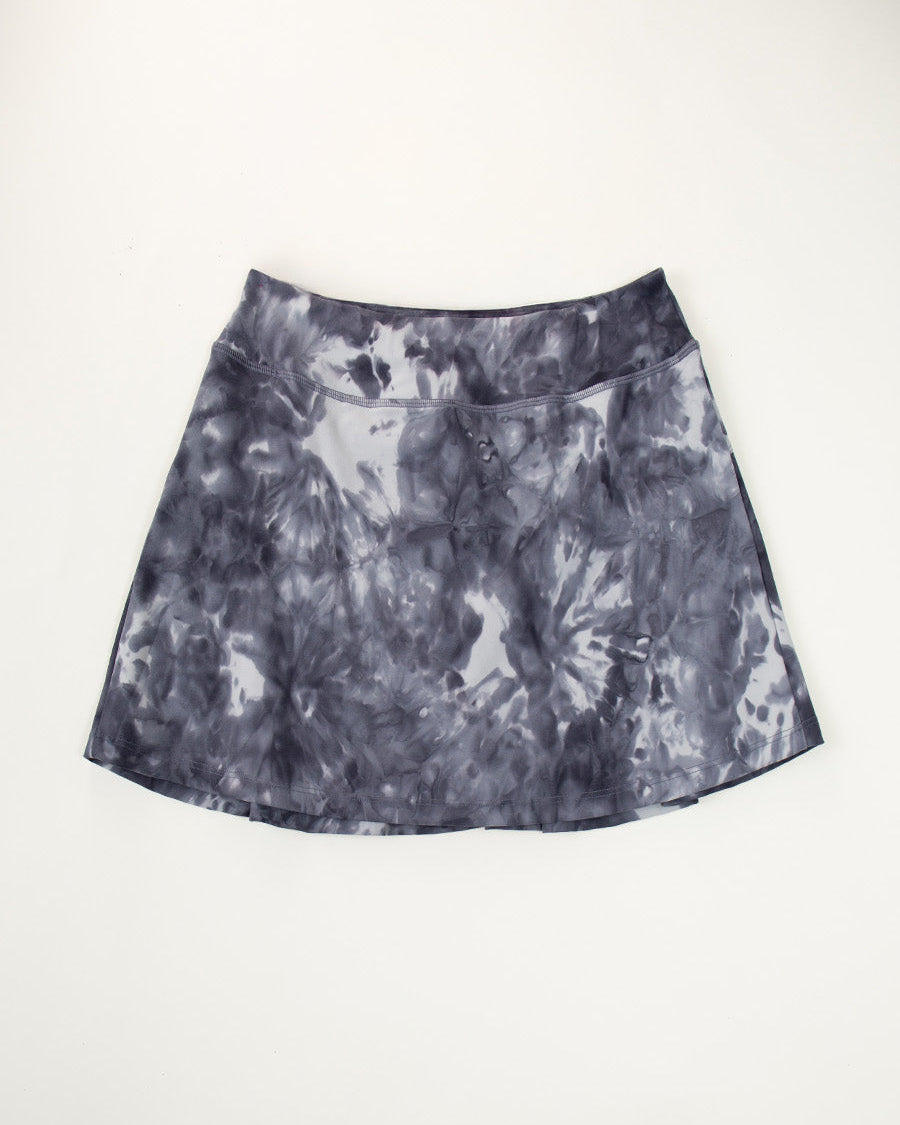 Close up of pleated skirt Tie Dye Black
