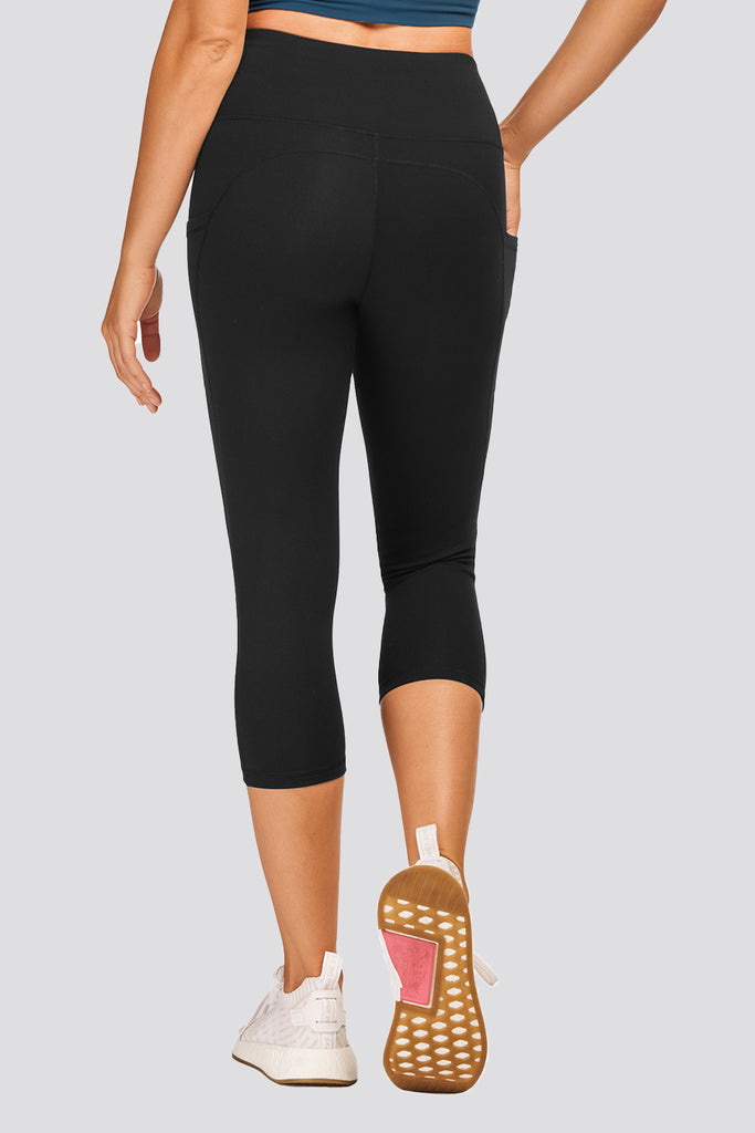 capri leggings for women black back view